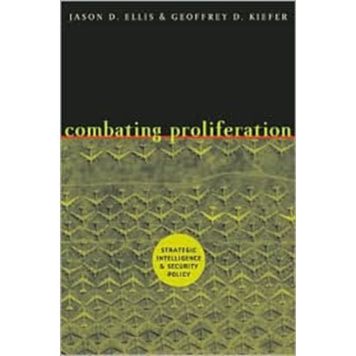 Johns Hopkins University Press Combating Proliferation (inbunden, eng)