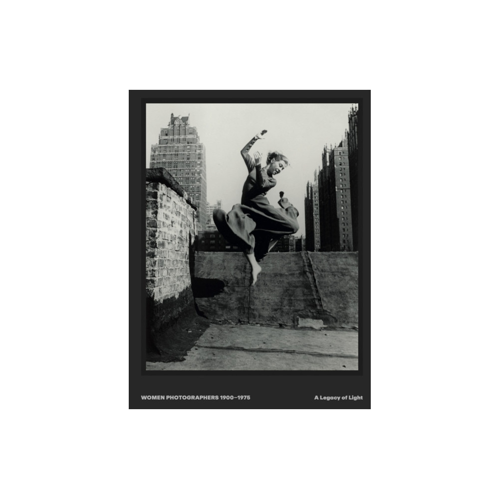Produktbild för Women Photographers 1900 – 1975 (inbunden, eng)
