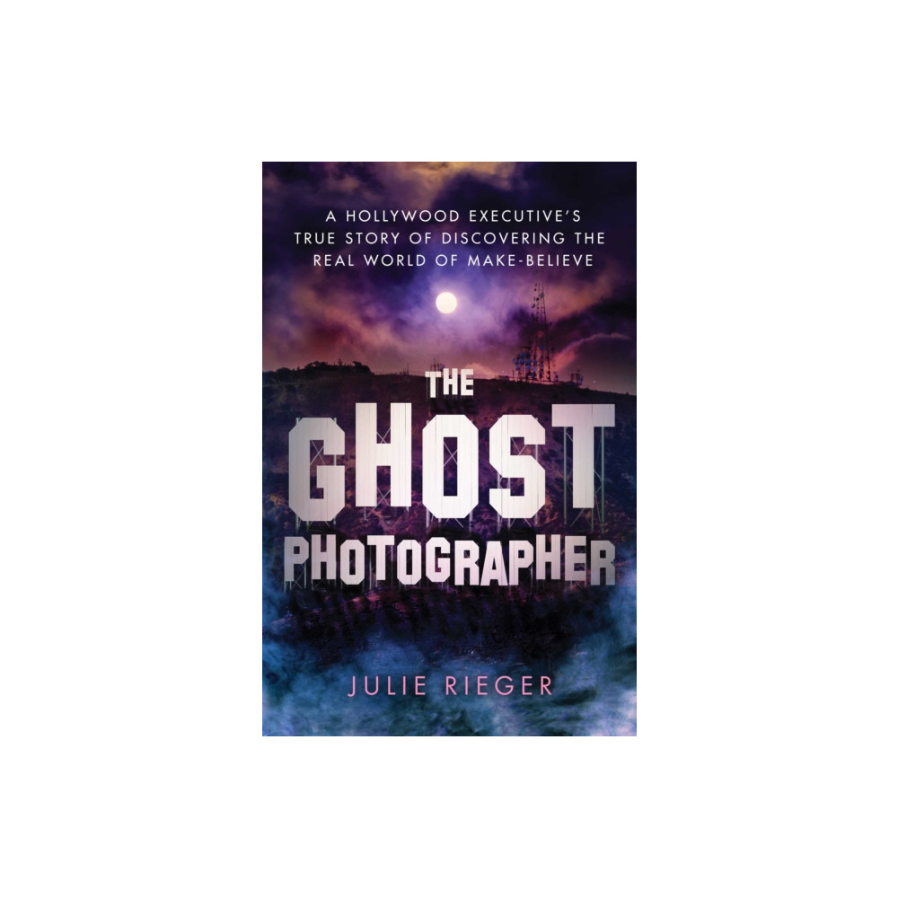 Produktbild för The Ghost Photographer (häftad, eng)