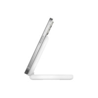 Produktbild för Belkin BoostCharge trådlöst laddställ - magnetisk, hopfällbar, med Qi2 - + växelströmsadapter - 15 watt
