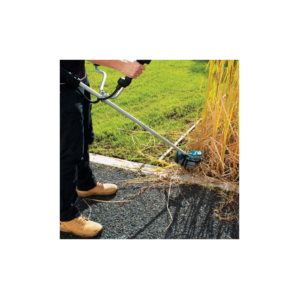Produktbild för Makita DUR368APT2, 2-i-1 röjsåg och grästrimmer, 35 cm, Blad...
