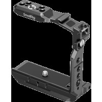 Produktbild för SmallRig 6023 "HawkLock" Quick Release Half Cage for Sony Alpha 7 V / 7R V / 7 IV