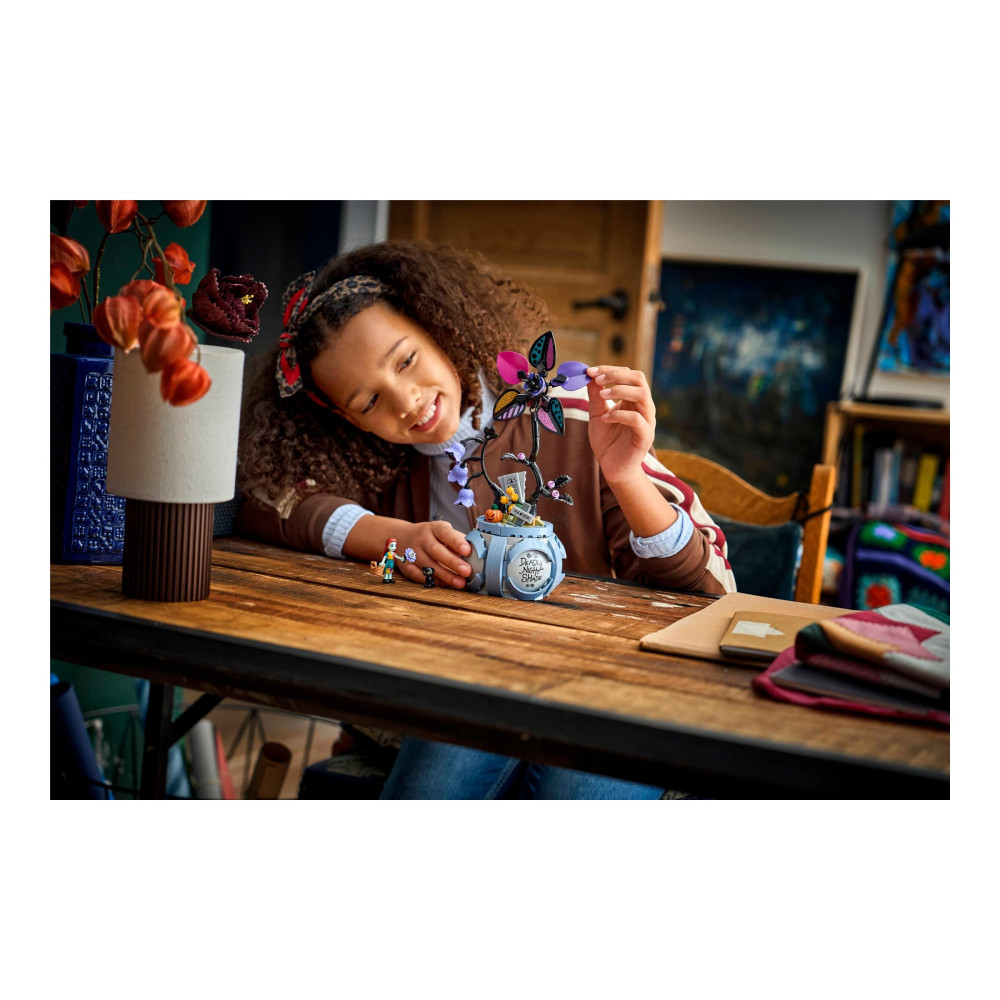 Produktbild för LEGO Disney 43288 - Sally's Blomkruka - byggsats