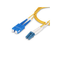 Produktbild för StarTech.com 7m (23ft) LC to SC (UPC) OS2 Single Mode Duplex Fiber Optic Cable, 9/125µm, Laser Optimized, 10G, Bend Insensitive, Low Insertion Loss - LSZH Fiber Patch Cord (SMLCSC-OS2-7M) - patch-kabel - 7 m - 7 m - gul
