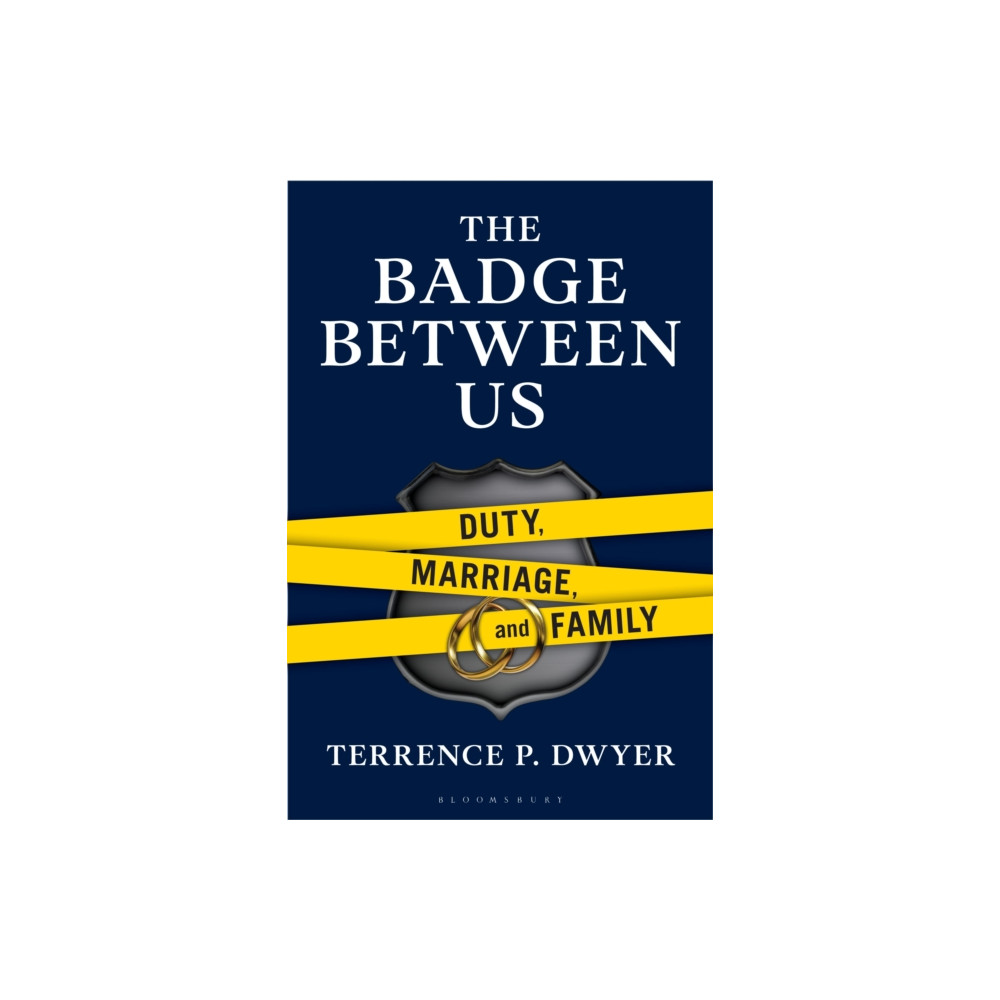 Produktbild för The Badge Between Us (inbunden, eng)