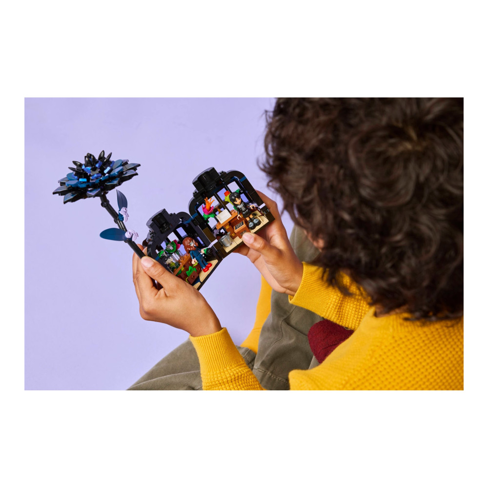 Produktbild för LEGO Wednesday - Black Dahlia Flower - byggsats