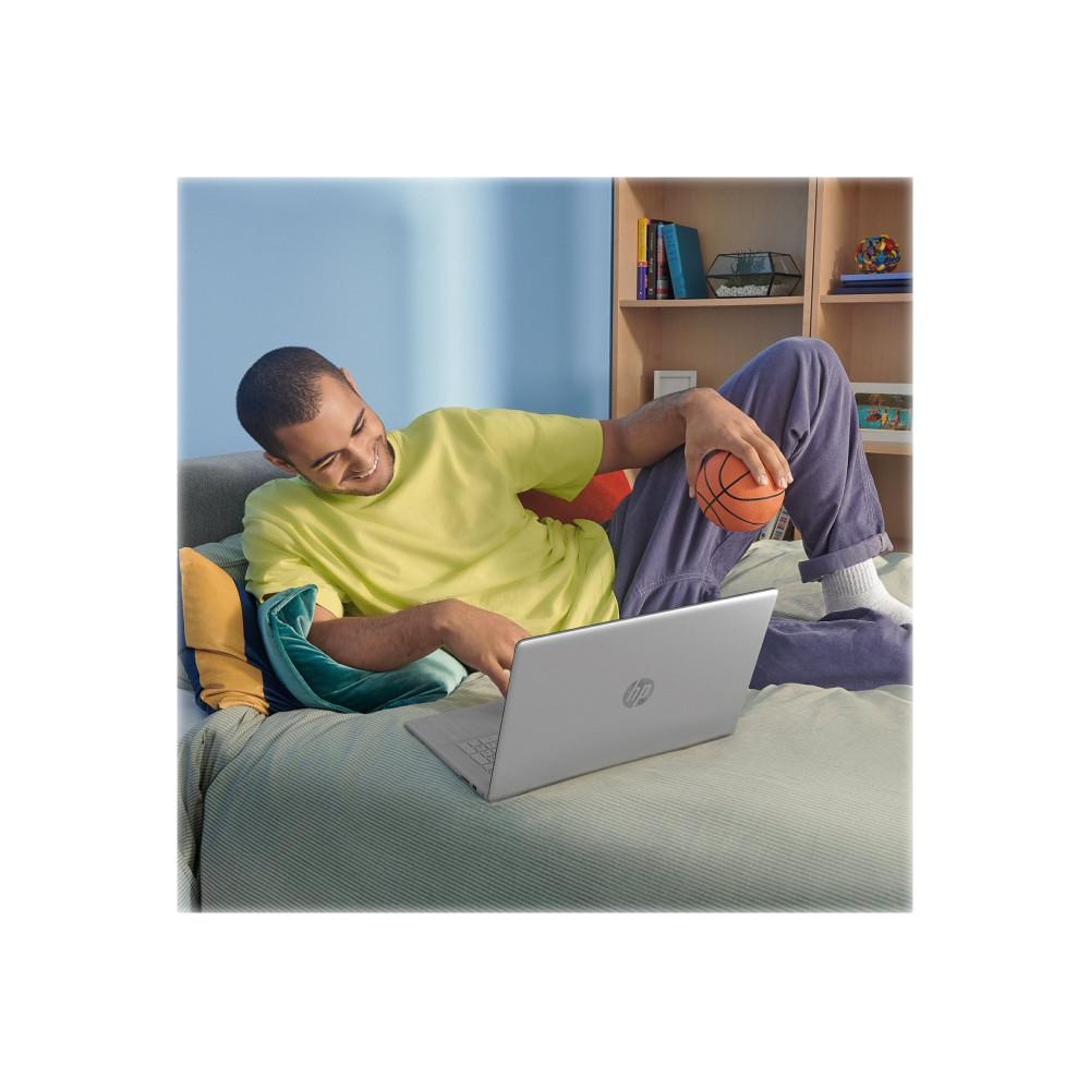 Produktbild för HP Laptop 17-cn0055ng - 17.3" - Intel Core i5 - 1135G7 - 8 GB RAM - 512 GB SSD - tysk