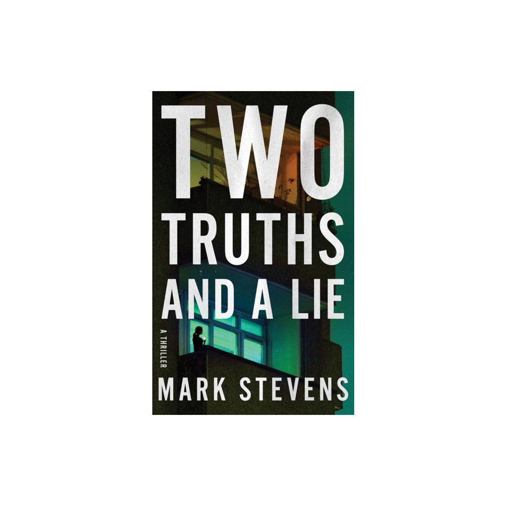 Produktbild för Two Truths and a Lie (häftad, eng)