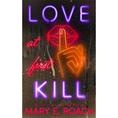 Amazon Publishing Love at First Kill (häftad, eng)