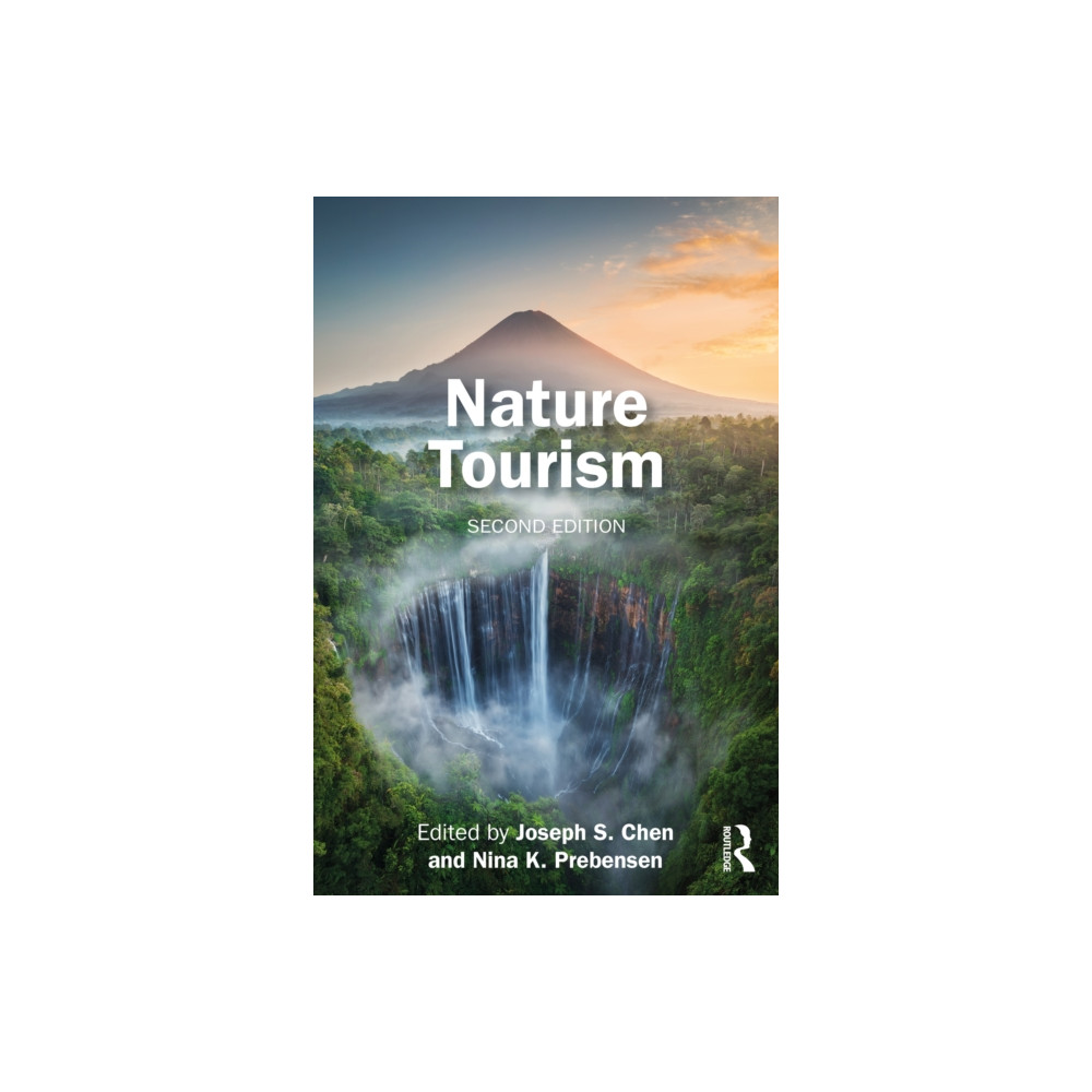 Produktbild för Nature Tourism (häftad, eng)