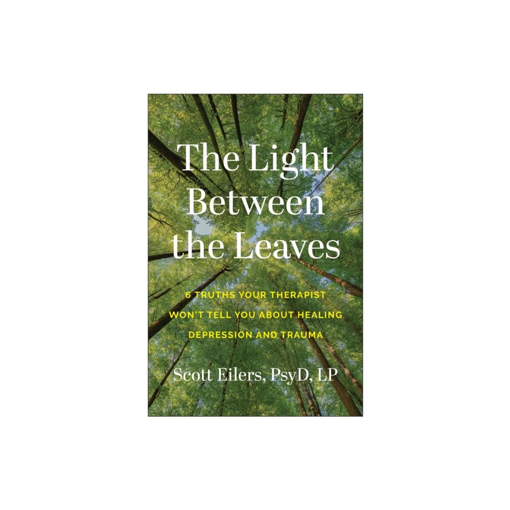 Produktbild för The Light Between the Leaves (häftad, eng)