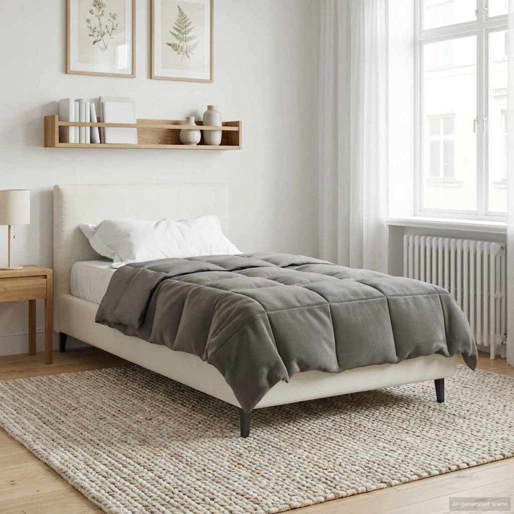 Produktbild för Vinter Täcke Quiltad Ljusgrå 135 x 200 cm Mikrofiber