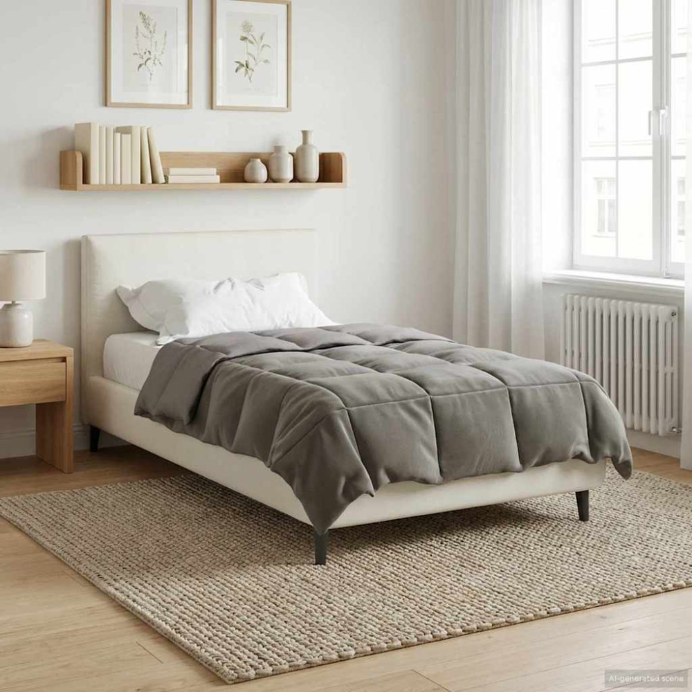 Produktbild för Vinter Täcke Quiltad Ljusgrå 155 x 220 cm Mikrofiber