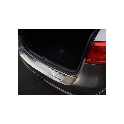 Avisa Lastkantskydd VW Passat B7 Variant 2010-2014
