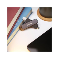 Produktbild för SanDisk Extreme PRO Dual Drive - USB flash-enhet - 256 GB