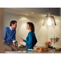Produktbild för Philips - LED-glödlampa - form: A60 - E27 - 6 W - varmt vitt ljus - 2700 K