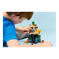 Produktbild för LEGO Minecraft 21587 - Zombie Dungeong - byggsats