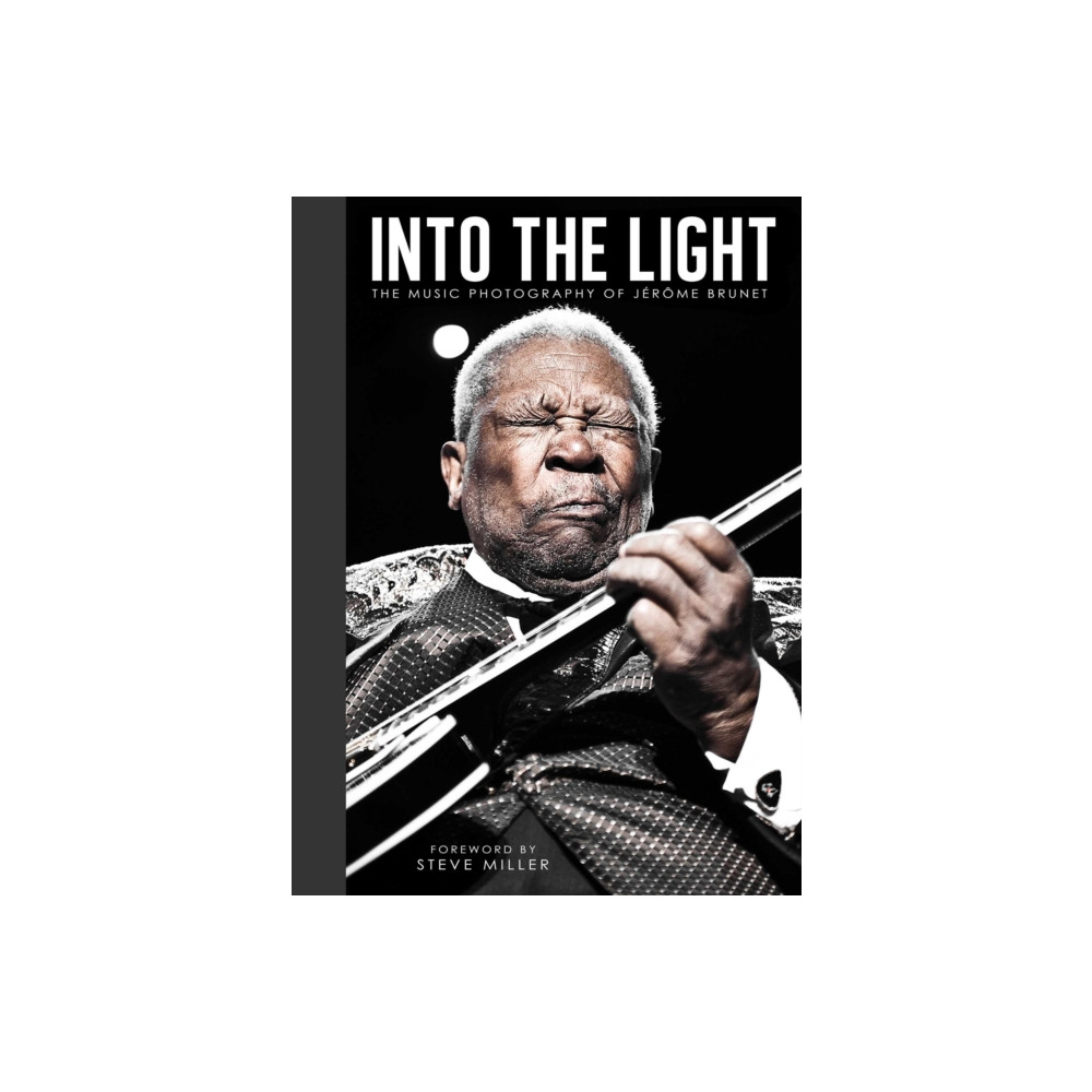 Produktbild för Into the Light: The Photography of Jerome Brunet (inbunden, eng)