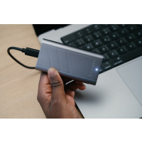 Produktbild för Verbatim TurboMetal - SSD - 2 TB - USB4