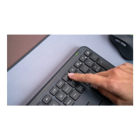 Produktbild för Logitech Signature Slim Combo MK950 for Business - sats med tangentbord och mus - QWERTY - USA, internationellt - grafit Inmatningsenhet