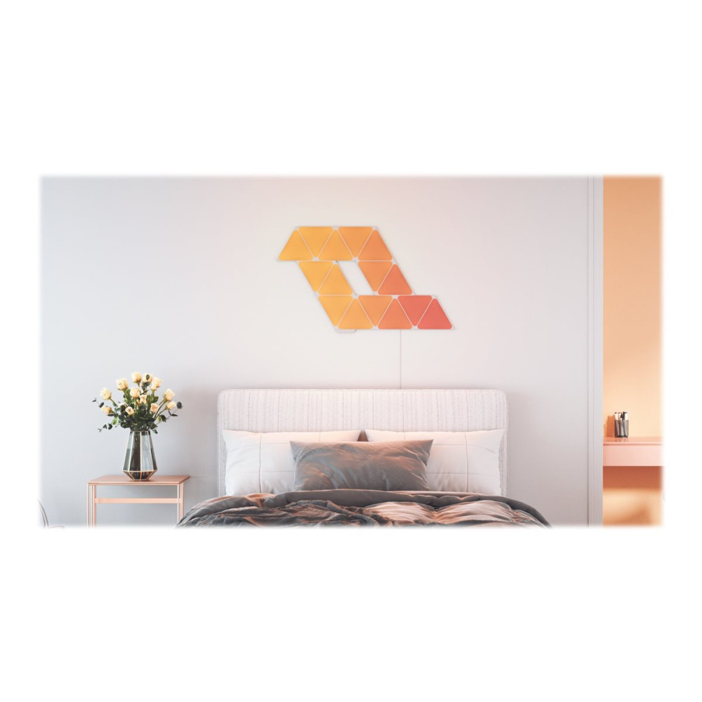 Produktbild för Nanoleaf Shapes Smarter Kit - trådlös belysningsuppsättning - LED x 15 - 1.7 W - 16 miljoner färger - 1200-6500 K - triangel