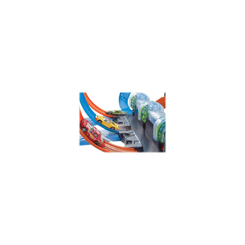 Produktbild för Hot Wheels - Corkscrew Crash Track Set