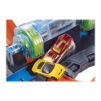 Produktbild för Hot Wheels - Corkscrew Crash Track Set