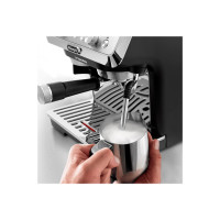 Produktbild för De'Longhi La Specialista Arte EC9155.MB - kaffemaskin med mjölkskummare - 15 bar - svart metall