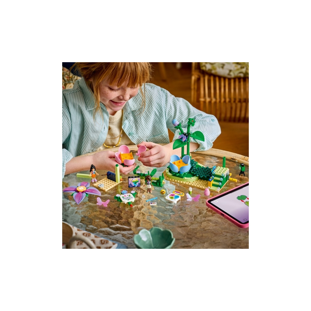 Produktbild för LEGO Friends 42702 Snurrande tekoppskarusell med blom- och ä...