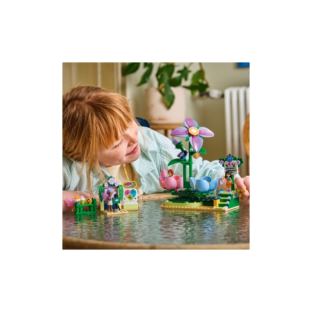 Produktbild för LEGO Friends 42702 Snurrande tekoppskarusell med blom- och ä...
