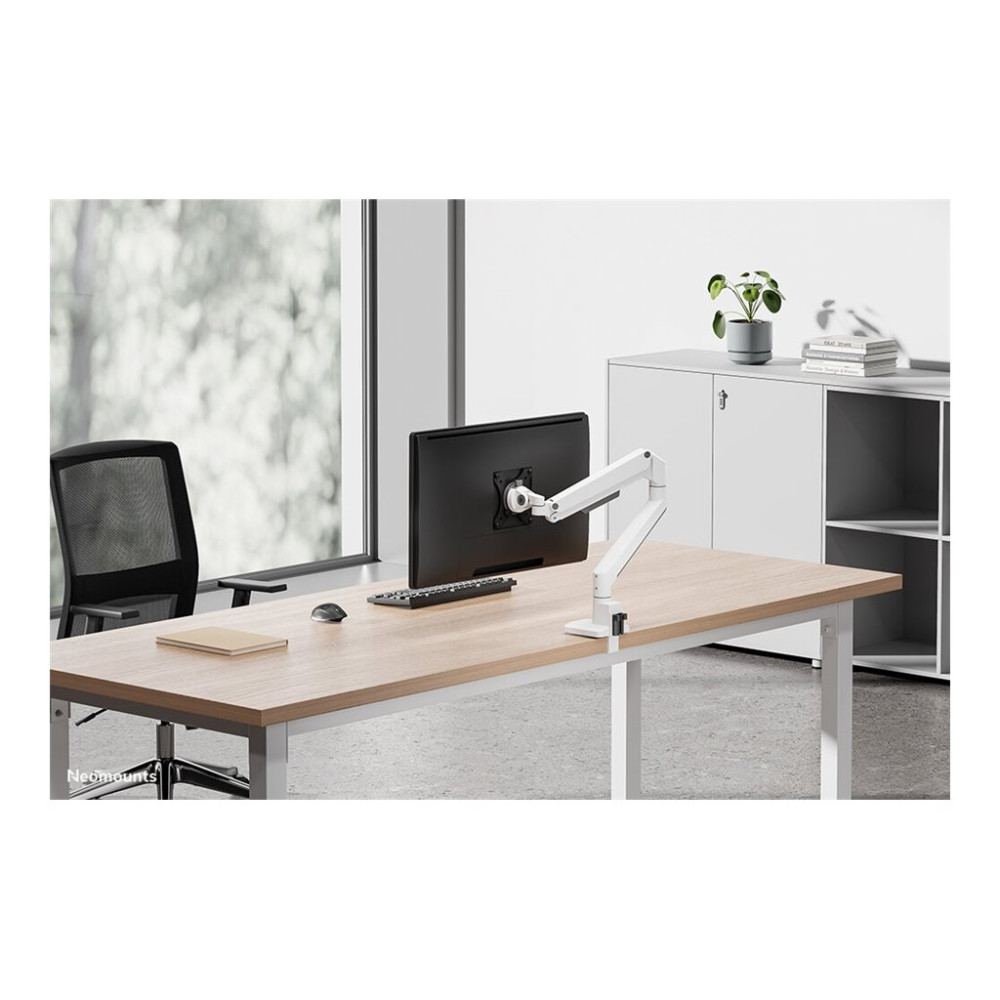Produktbild för Neomounts NEXT Slim DS70-250WH1 monteringssats - fullständig rörelse - för Bildskärm - vit