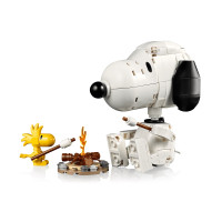 Produktbild för LEGO Ideas 21368 - Jordnötter: Snoppys hundkoja - byggsats
