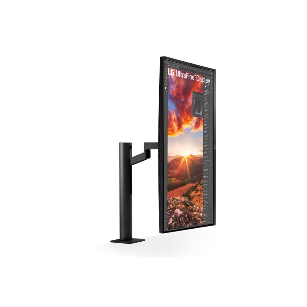 Produktbild för LG 32UN880K-B | 32 " | IPS | 16:9 | 60 Hz | 5 ms | 3840 x 21...