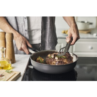 Produktbild för ZWILLING Pure Stekpanna, 28 cm, 18/10 Rostfritt stål, Kerami...