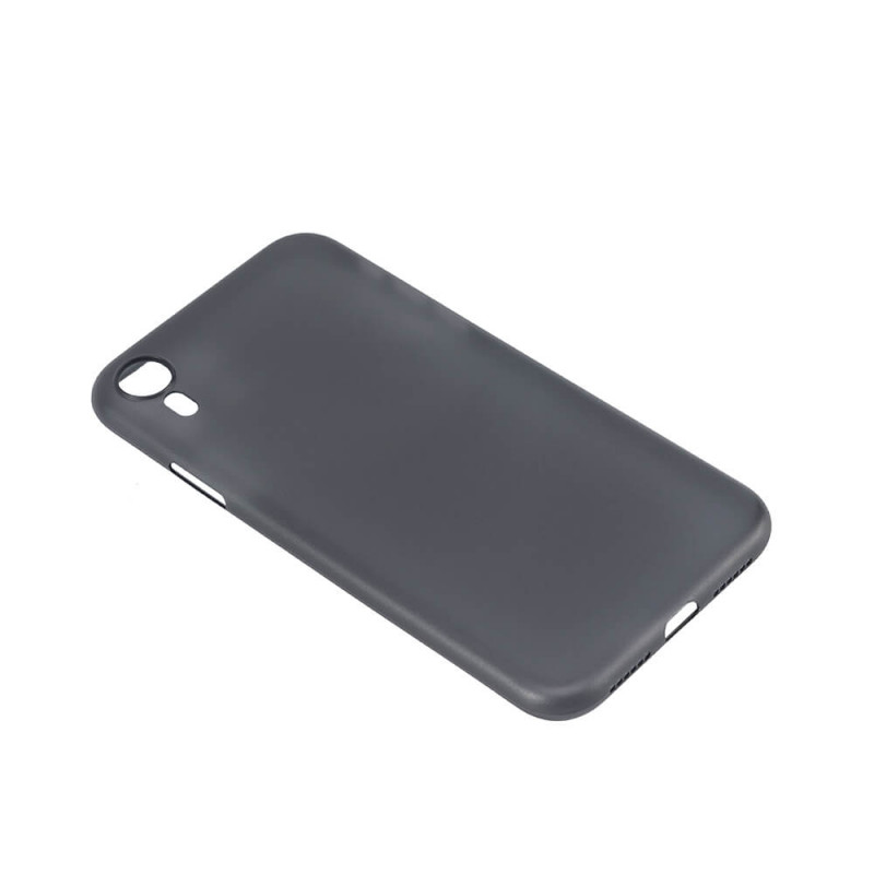 Produktbild för Mobilskal Ultraslim Svart Semitransparent iPhone XR 6,1"