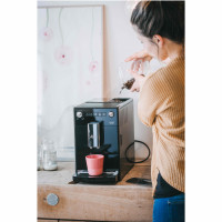 Miniatyr av produktbild för Purista Svart Helautomatisk kaffemaskin