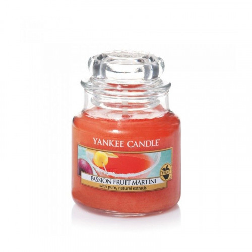 Yankee Candle Classic Small Jar Passion Fruit Martini 104g