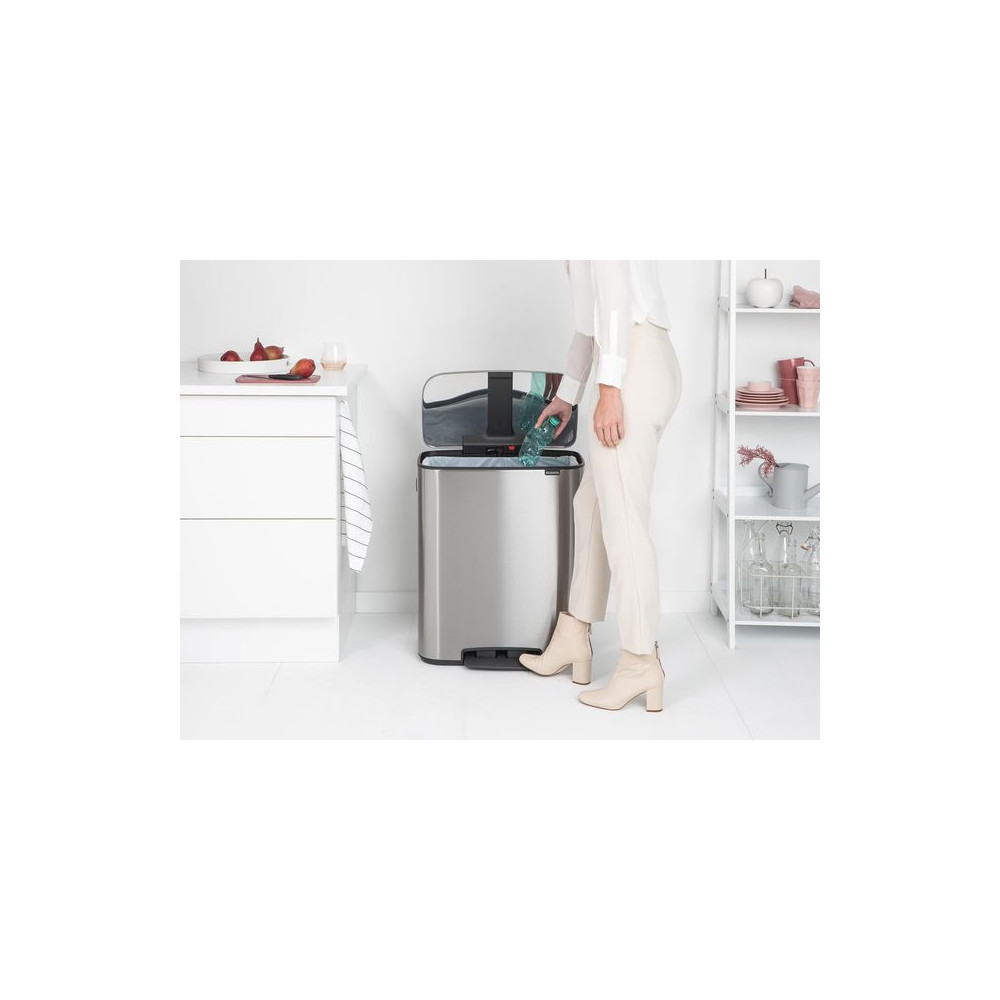 Produktbild för Papperskorg BRABANTIA Pedal Bo 60L matt